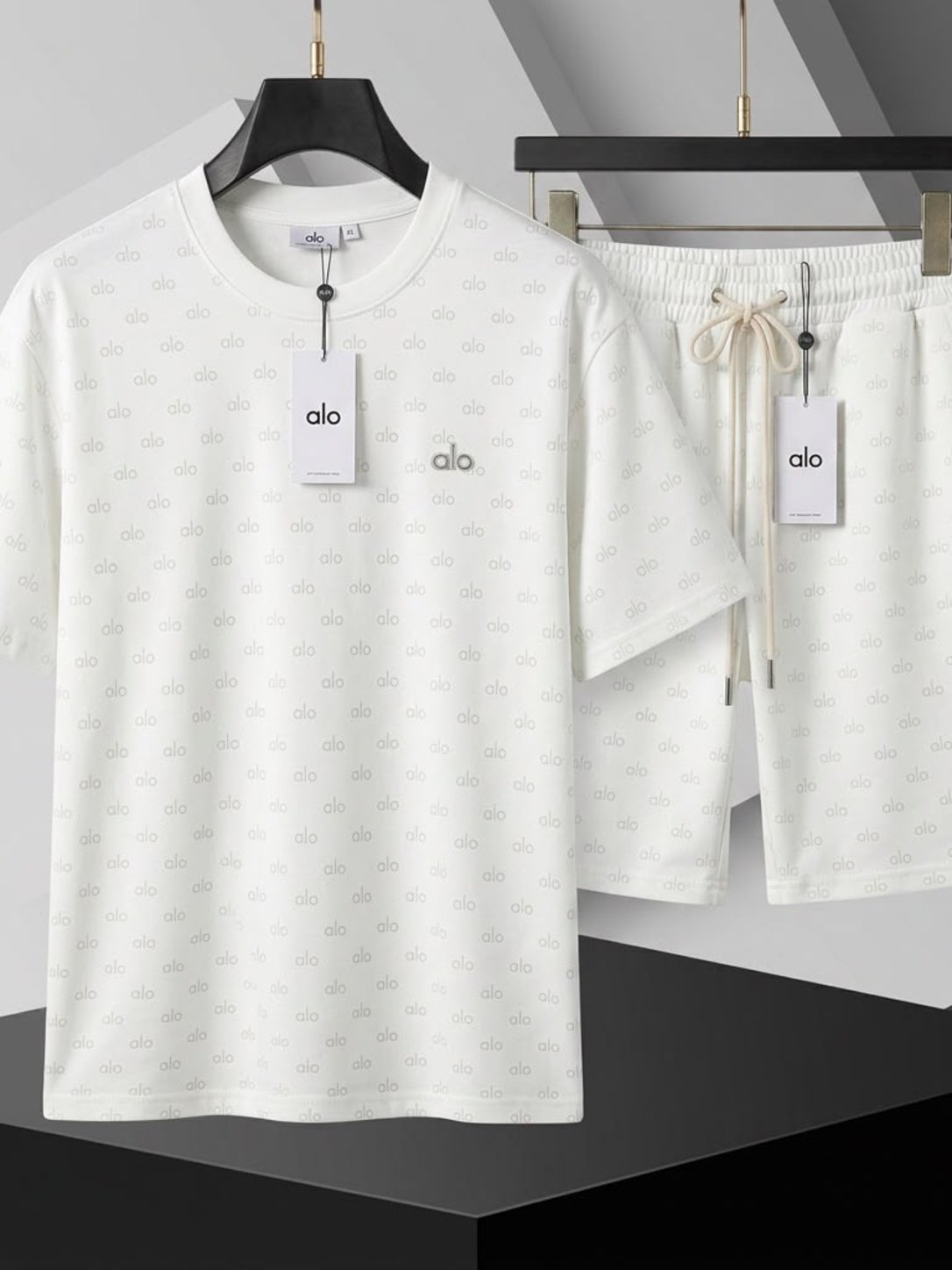 White Minimal Print Men's Two-Piece Set